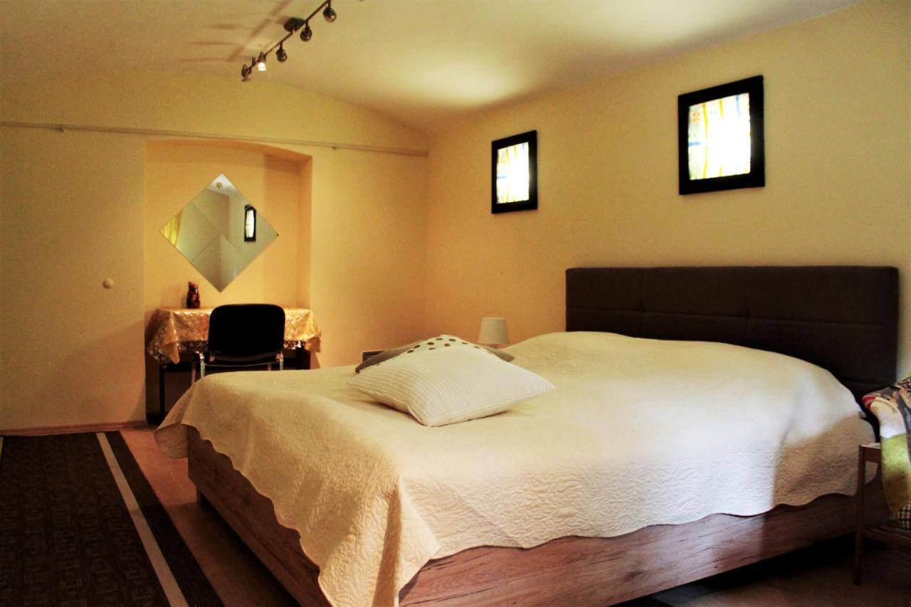 Nattache Studio Apartment Basment Zagreb Eksteriør billede